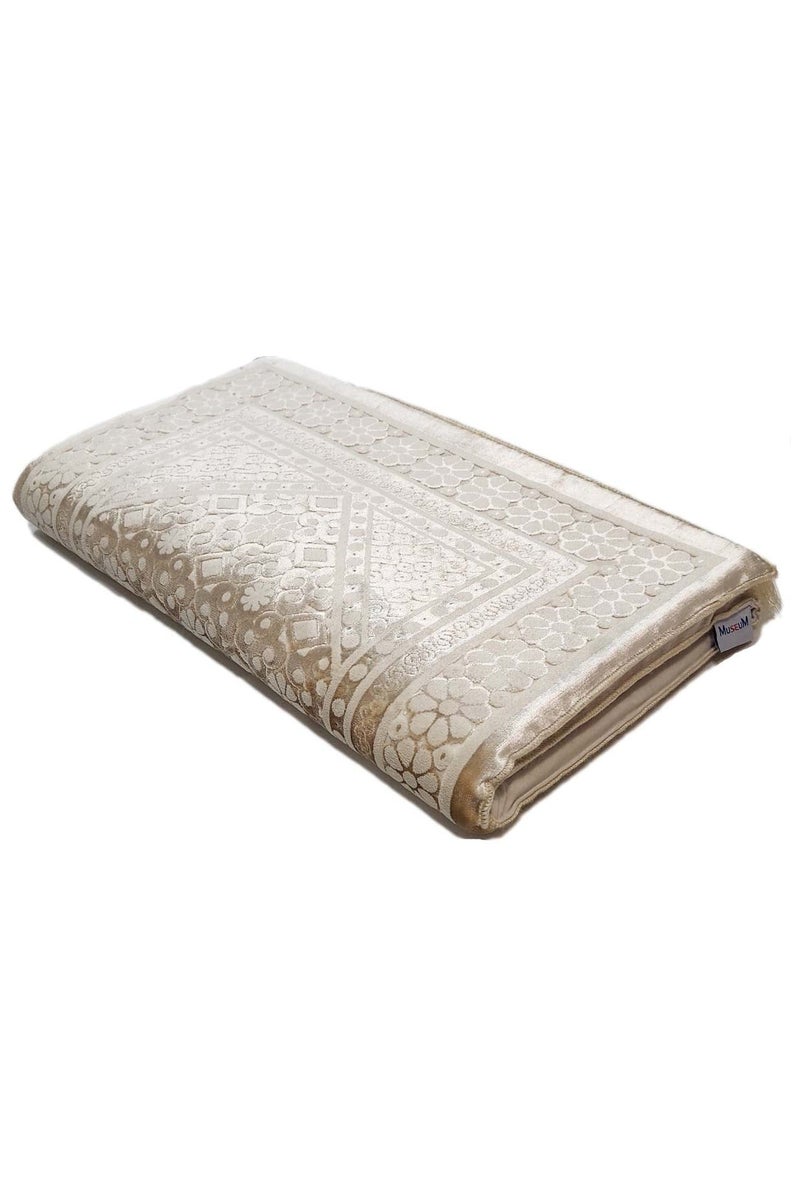 ريد روز سجادة صلاة من الميموري فوم . سجادة صلاة مخملية مريحة بتصميم اساسي انيق مع رغوة. سجادة الصلاة المريحة المبطنة بمادة الرغوة الذكية (كريمي) - Image 3