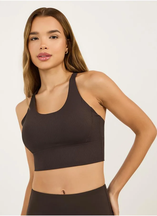 Styli Styli Rib Textured Multi Cross Straps Medium Support Sports Bra