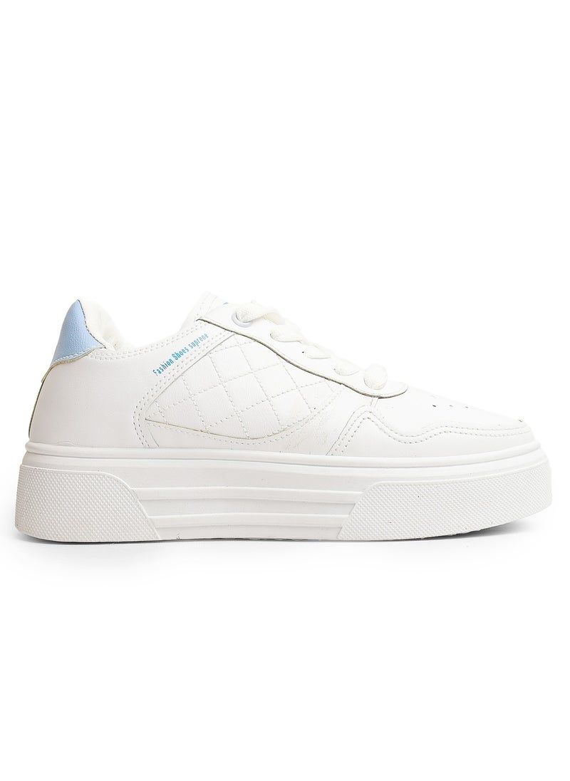 Desert - Chic And Comfy , Women's Side Colored Flat Sneakers - Image 1