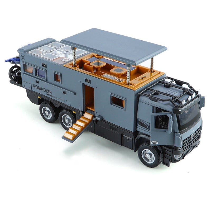 1:24 Nomad Forest RV Alloy Model Toy with Sound and Light Yellow - Image 4