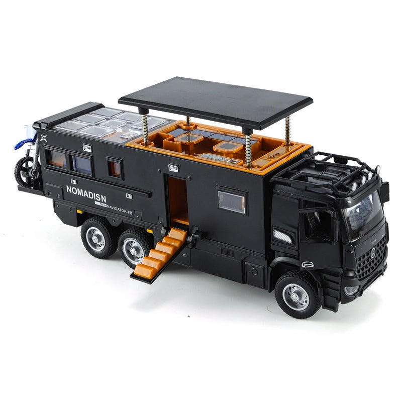 1:24 Nomad Forest RV Alloy Model Toy with Sound and Light Yellow - Image 3