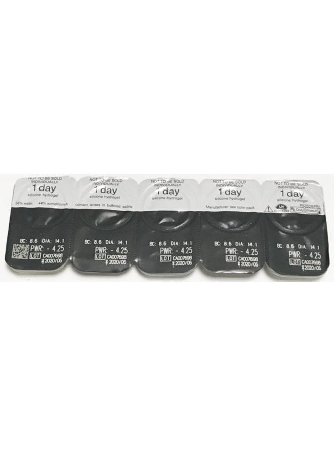 Cooper Vision Unisex Clariti 1 Day Pack of 90 - Image 2