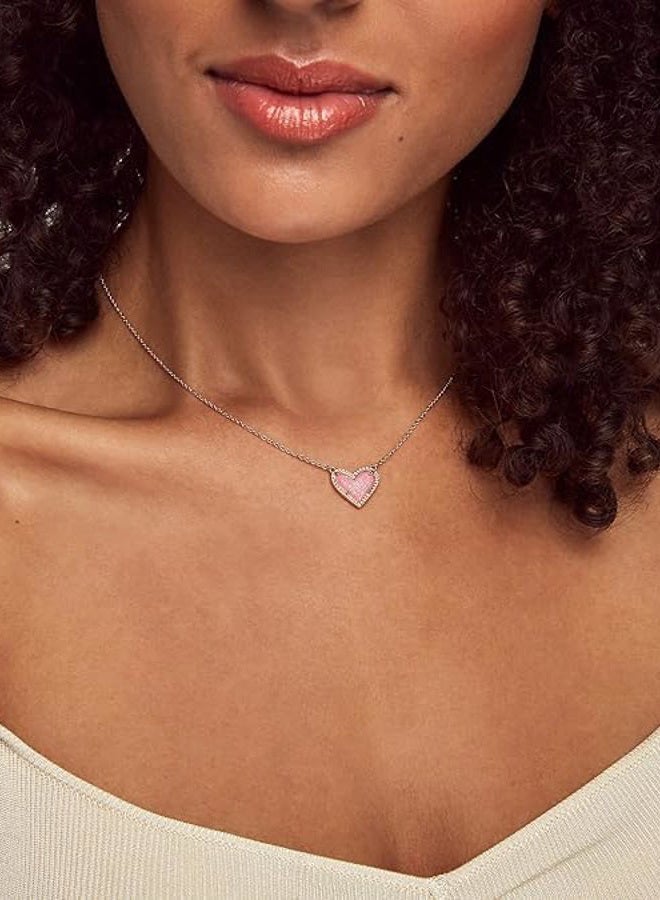 Kendra Scott Ari Heart Adjustable Length Pendant Necklace for Women, Fashion Jewelry, Una talla, Gold Plated Brass, No Gemstone - Image 3