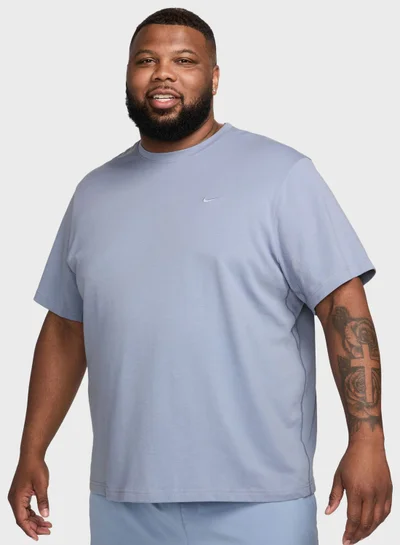 Nike Dri-Fit Primary Statement T-Shirt