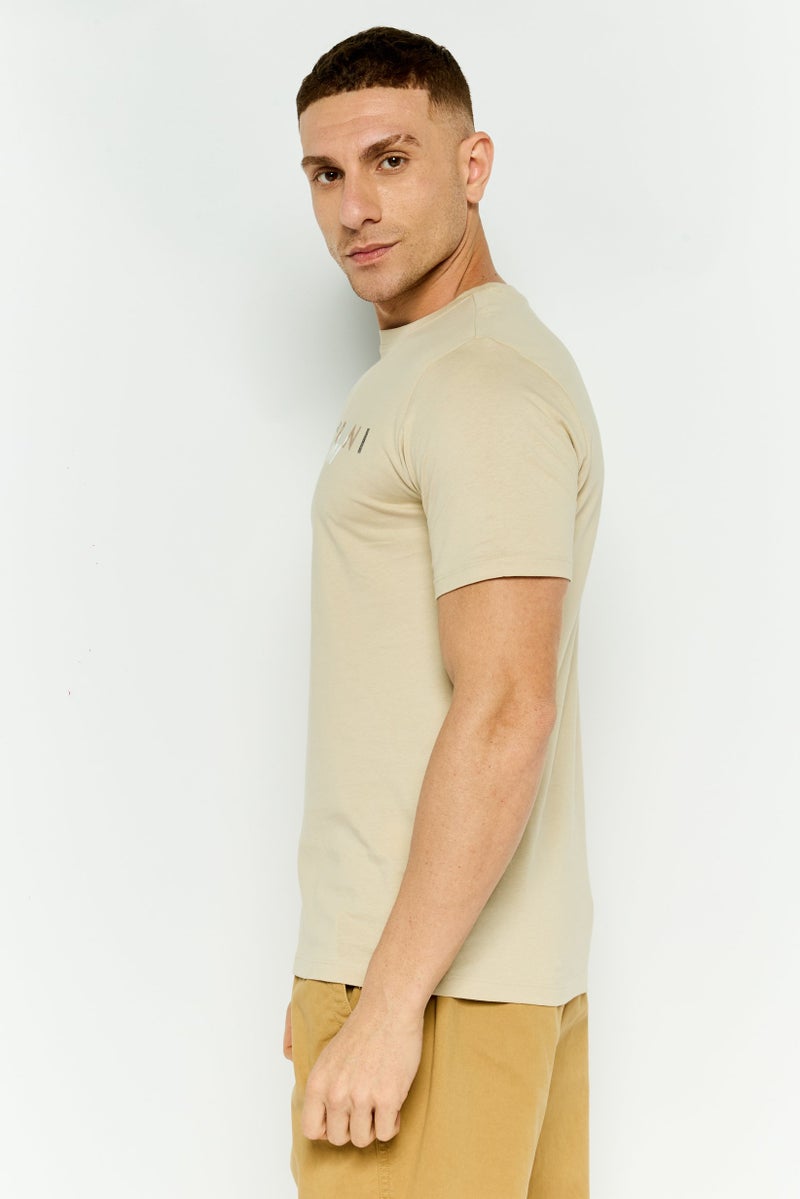 Gazzarrini تي شيرت رجالي بأكمام قصيرة وياقة دائرية، مطبوع برسومات، بيج - Image 3