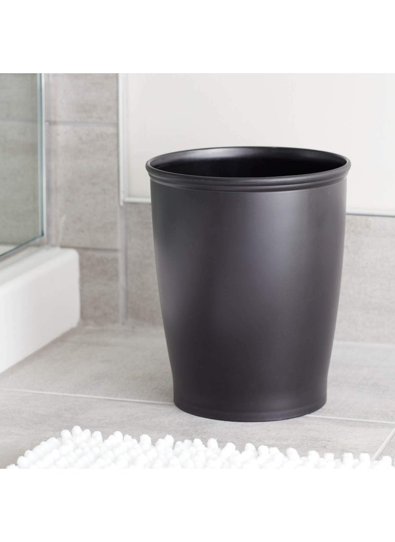 InterDesign iDesign - 93437 iDesign Kent Plastic Wastebasket, Small Round Plastic Trash Can for Bathroom, Bedroom, Dorm, College, Office, 8.25" x 10", Black  - Image 2