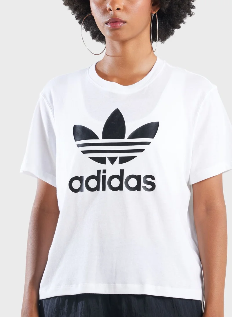 adidas Originals Adicolor Trefoil Boxy T-Shirt