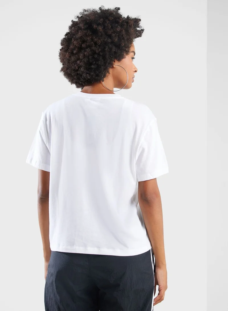 Adidas Originals Adicolor Trefoil Boxy T-Shirt