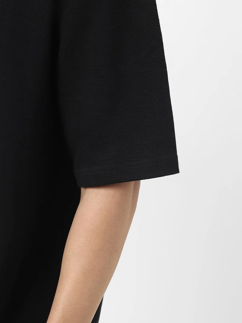 Urbano Fashion  Urbano Fashion Men's Black Textured Round Neck Oversized Half Sleeve Cotton T-Shirt  | Best Price UAE