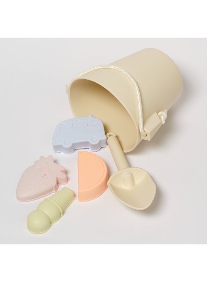 Sunnylife Kids Silicone Bucket & Spade Set – Apple Sorbet Multi Color – Beach & Sand Play Toy Set for Toddlers – Soft, Durable, BPA-Free – Eco-Friendly Travel Sand Toys - Image 2