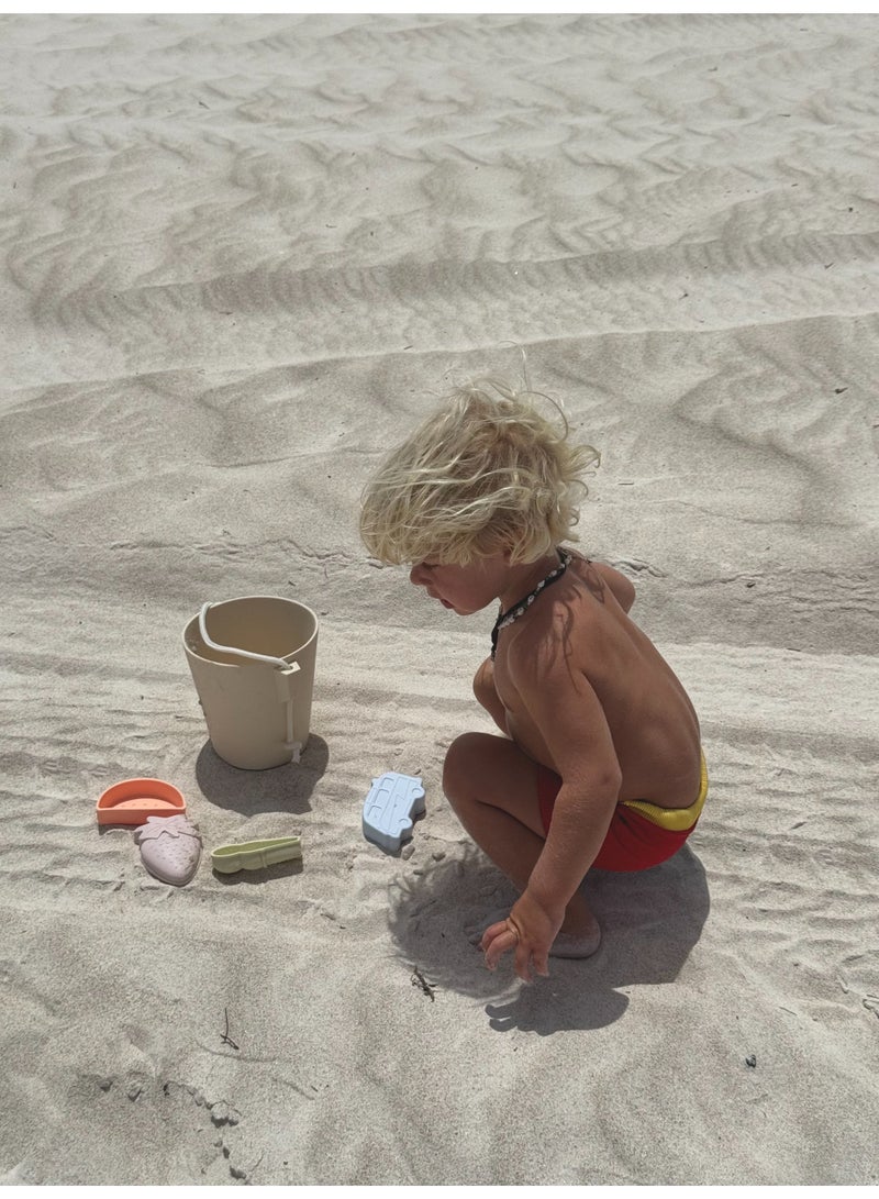 Sunnylife Kids Silicone Bucket & Spade Set – Apple Sorbet Multi Color – Beach & Sand Play Toy Set for Toddlers – Soft, Durable, BPA-Free – Eco-Friendly Travel Sand Toys - Image 3