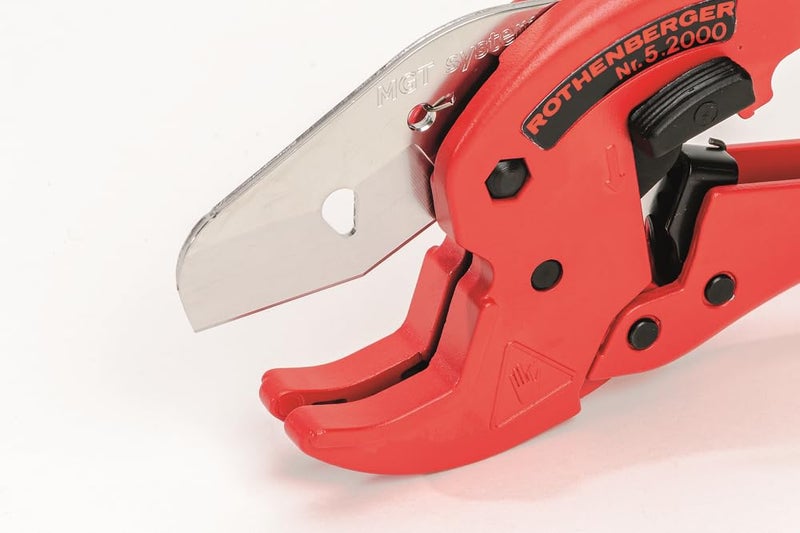 Rothenberger Rocut TC 42 Professional Plastic Pipe Shears with Stainless Steel Blade, Rubberized Handle, Transport Lock - Ideal for Plastic Pipes - 0-42 MM Cutting Range - 52000 - Image 5