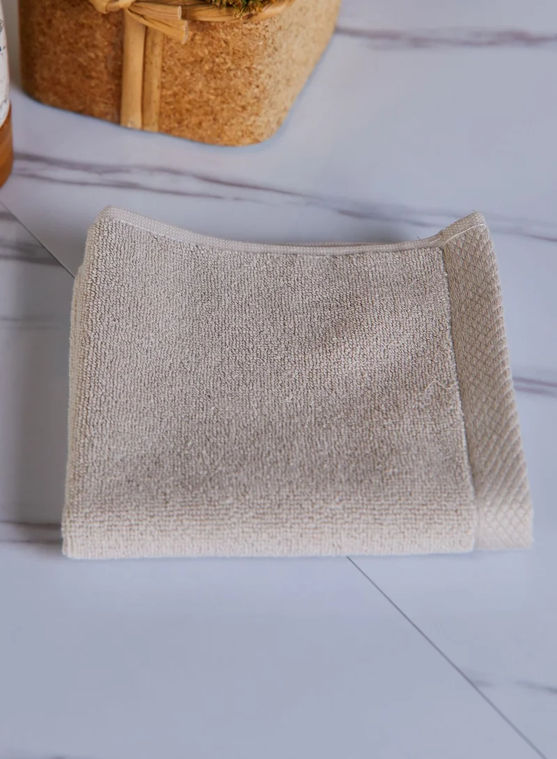 Christy Luxe Face Cloth In French Grey