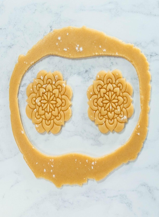 Bakerlogy Mandala 1 Cookie Cutter, 1 piece - Bakerlogy - Image 5