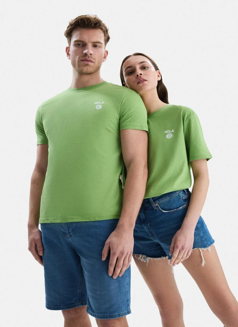 يو سي ال اي باس