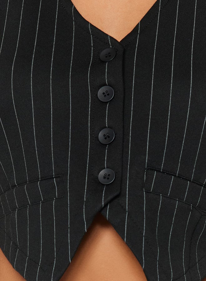 trendyol Black Regular Button Detailed Striped Crop Vest - Image 3