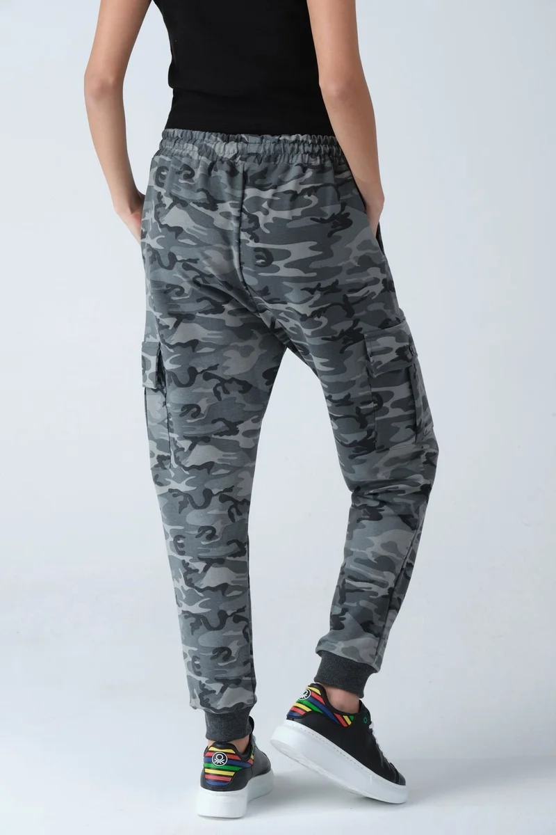 Alexander Gardi Camouflage Patterned Pocketed Sweatpants (E21-72100)