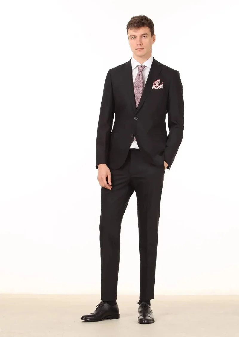 RAMSEY Black Plain Regular Fit Wool Blended Suit