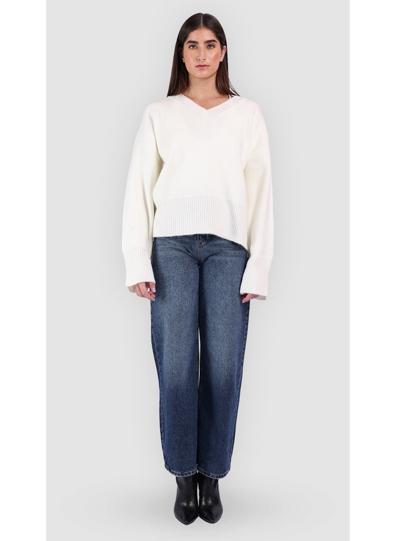 كيفيلي كنزة نسائية صوفية مريحة بياقة على شكل V- أبيض - Image 2