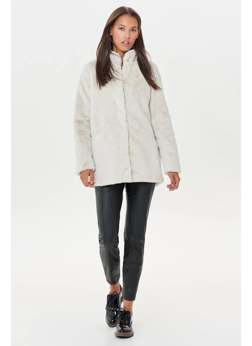 اونلي Women's Fur Plush Coat - 15164600
