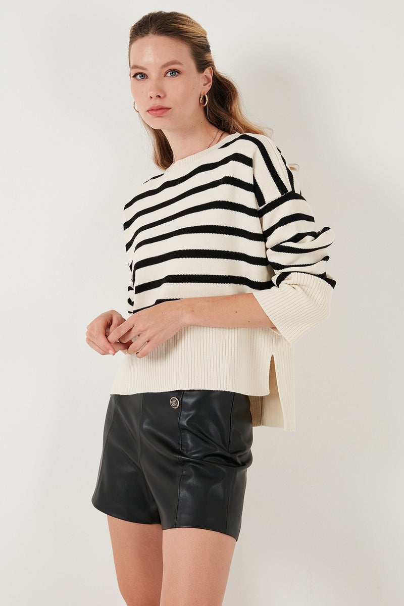 Lela Casual Cut Striped Short Front Long Back Sweater Women's Sweater 4616174  - Image 3