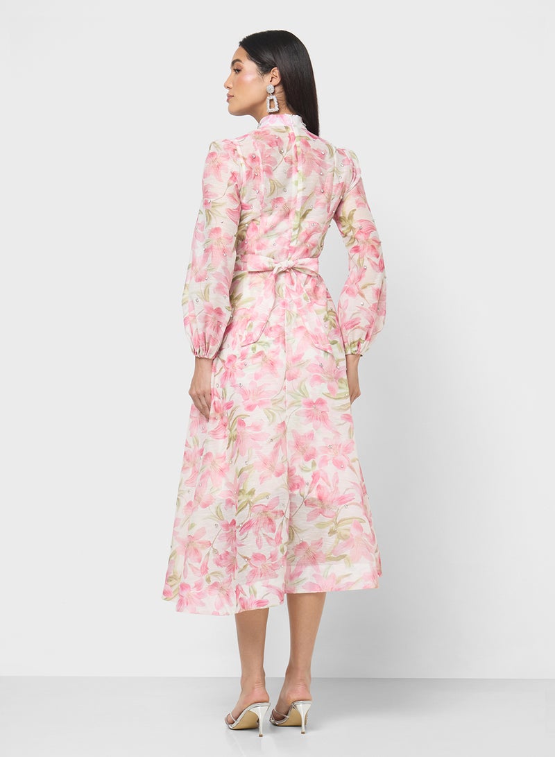 ايلا فستان بطبعة زهور - Image 2