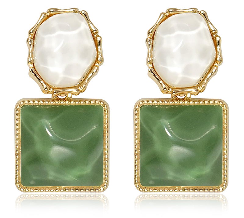 Wovanoo Asymmetrical Earrings for Women Boho Resin Dangle Earrings Acrylic Water Ripple Earring Green - Image 1