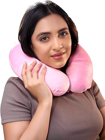 CareFoam وسادة عنق سفر CareFoam – دعم عنق خفيف الوزن للطيران، السيارة والقطار – غلاف مخملي فاخر، وردي – نوم مريح للرجال والنساء - Image 4
