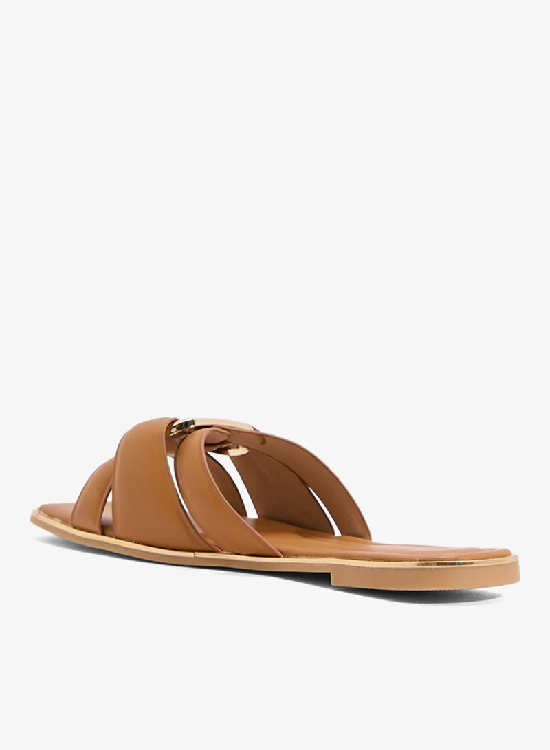 ايلا صندل نسائي مسطح