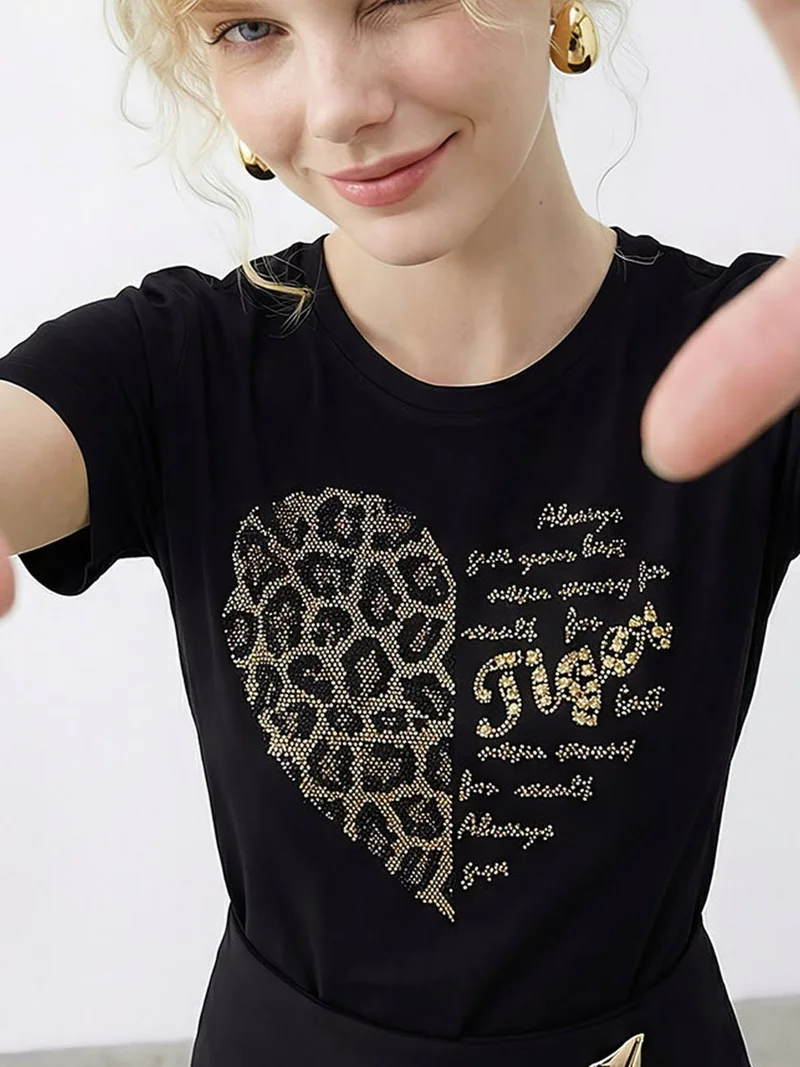 Bianco Lucci Black LUCCI Crew Neck Sequin Text Print T-Shirt for Women | Best Price UAE