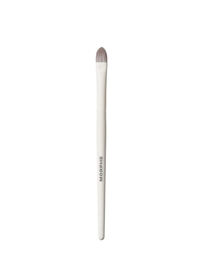Morphe M134 Pointed Paddle Concealer Brush