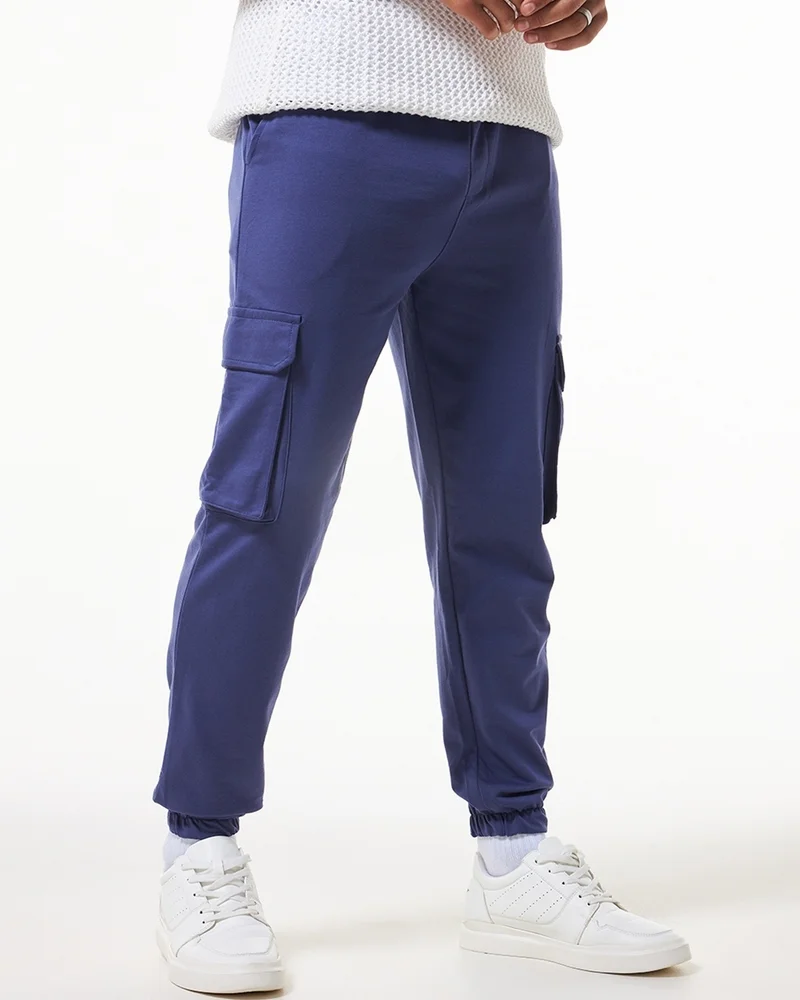 bewakoof Air 1.0 Men's Blue Oversized Cargo Warm Joggers