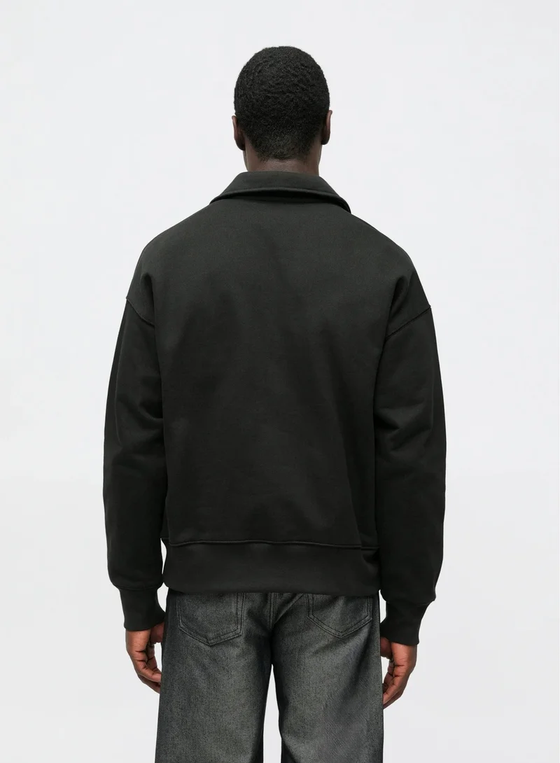 كالفن كلاين كنزة كاجوال بقلنسوة