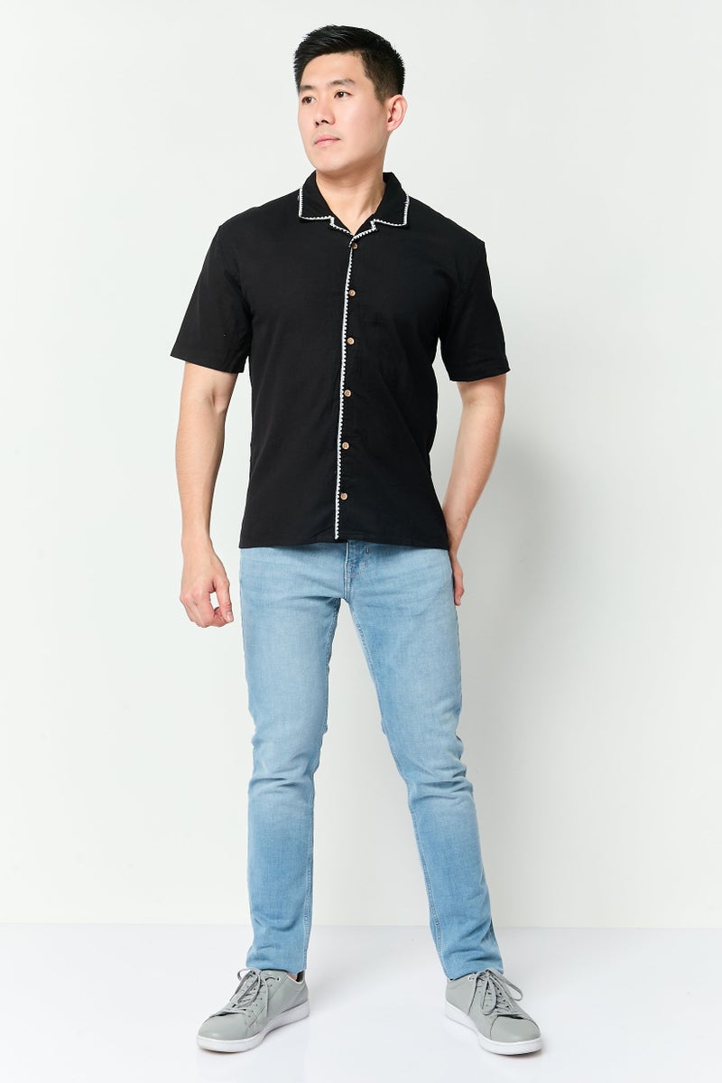 Threadbare Men Relaxed Fit Short Sleeve Textured Casual Shirt, Black - Image 2