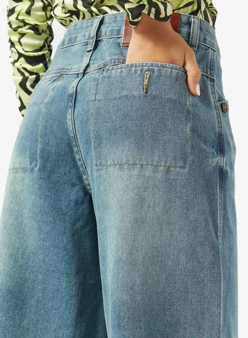 Ginger  Mid Rise Straight Fit Jeans for Women | Best Price UAE
