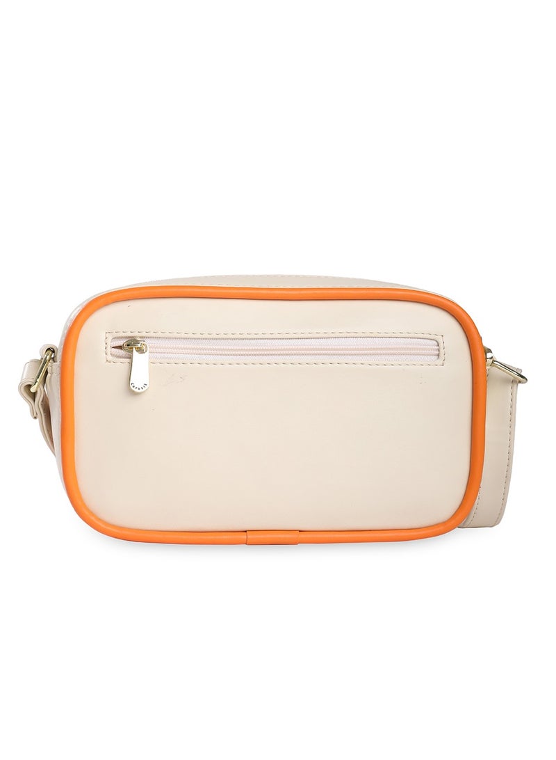 CAPRESE Caprese Gracie Solid Cream Faux Leather Medium Sling Bag - Image 4