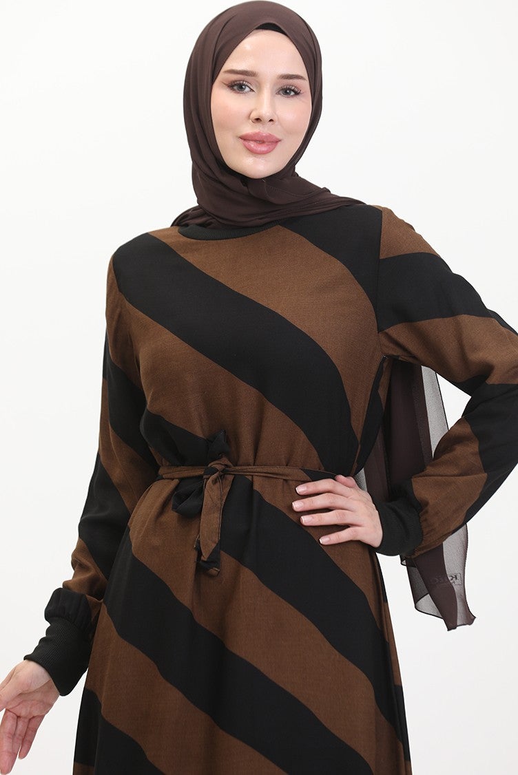 Sefa Merve Geometric Patterned Belted Viscose Dress 0460-01 Black Brown  - Image 3