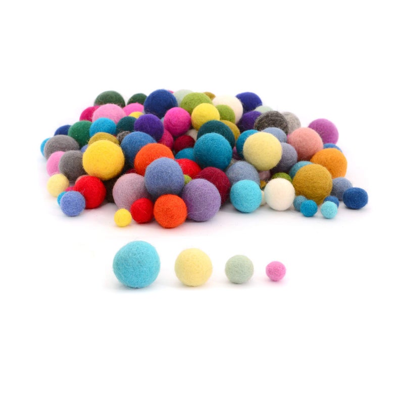 Glaciart One Felt Pom Poms Wool Balls 160 Pcs 4 Sizes 1 cm 15 cm 2 cm 25 cm Handmade Felted 40 Color Red Pink Blue Yellow White Pastel MoreBulk Small Puff for Felting Garland