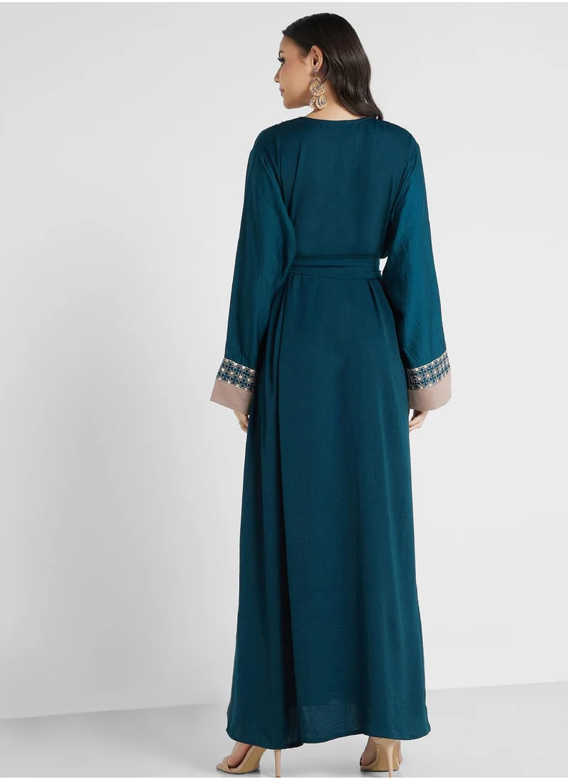 hayas closet Embroidered Belted Jalabiya