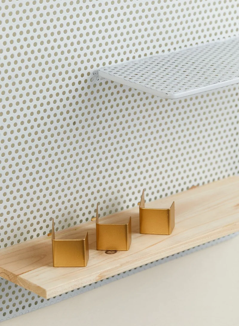 present time White Perky Mesh Memo Board