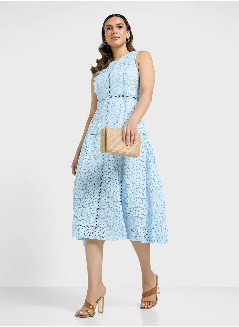 Just Me Slvless Trim Detailed Floral Lace Midi Dress