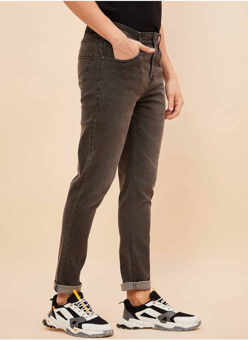 HIGH STAR Mid-Rise Straight Fit Black Jeans for Men with Light Fade Detail  - Image 5