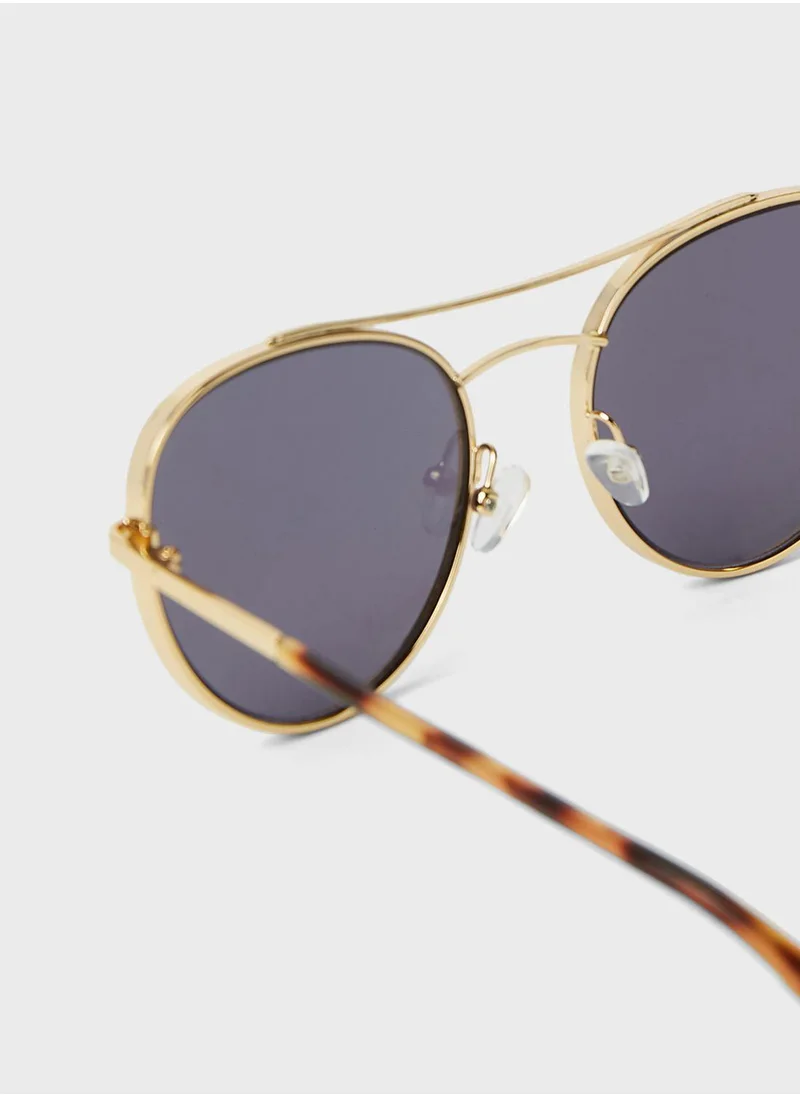 كيندال + كايلي Reese Aviator Sunglasses Kks4025G