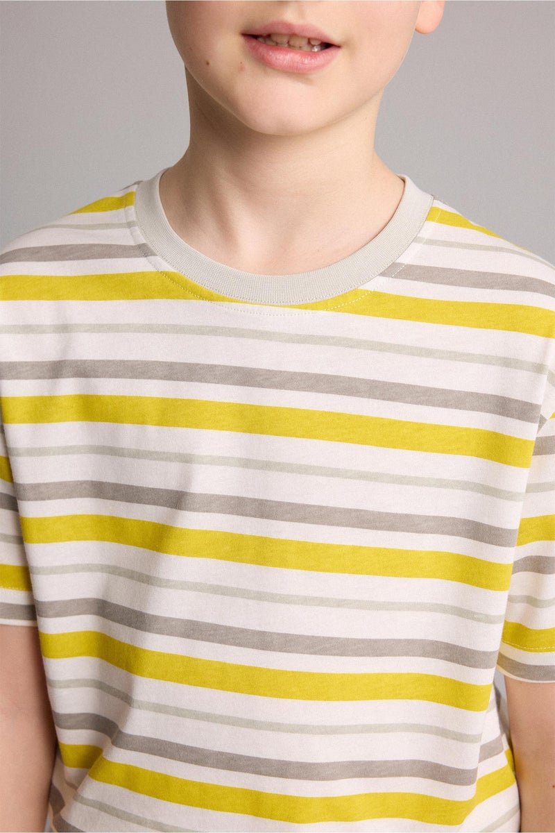 DeFacto Yellow Boy Boy Regular Fit Crew Neck Short Sleeve T-Shirt Casual - Image 4