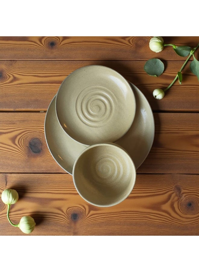 color zone pottery A 3-piece dinnerware set including a 27cm ceramic dessert plate. Microwave, dishwasher, and oven safe; lightweight and scratch-resistant. - Image 1