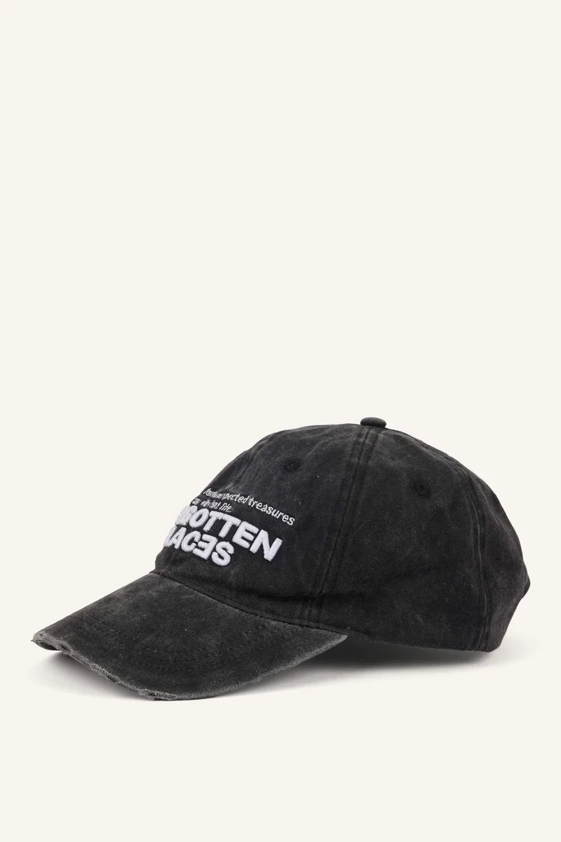 ديفاكتو Man Cotton Embroidered Hat