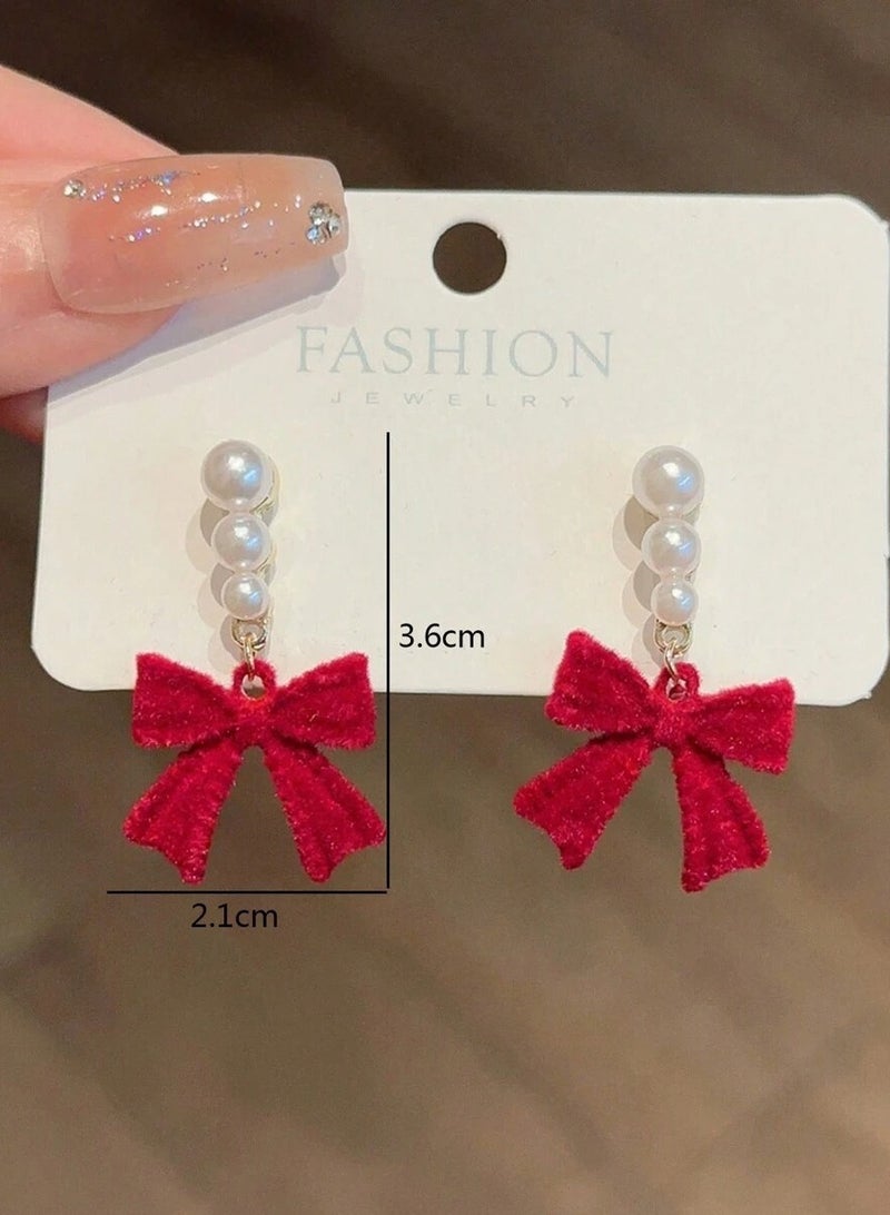 FASHION A Pair Of Elegant Knot Faux Fur Earrings Embellished With Pearl Beads  - Image 3