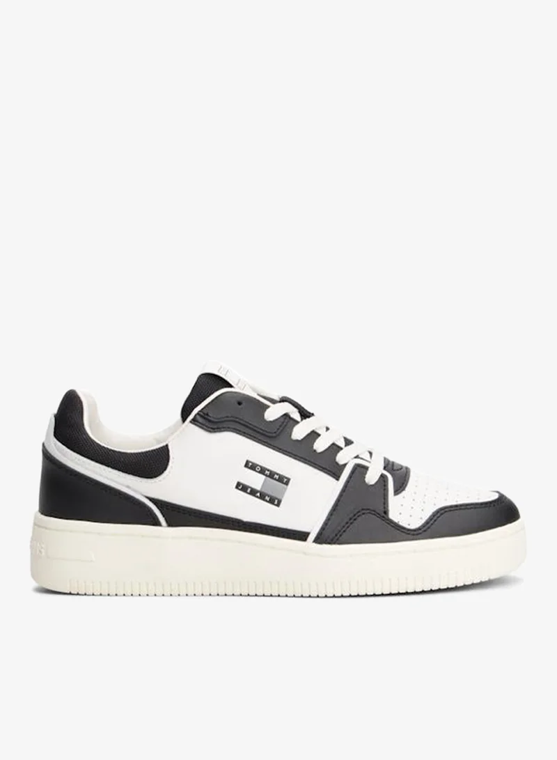 Casual Low Top Retro Sneakers