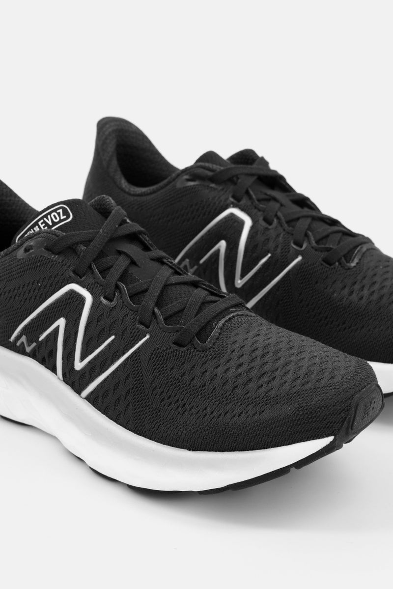 New Balance Women WEVOZLK3 Brand Logo Sport Shoes, Black - Image 3