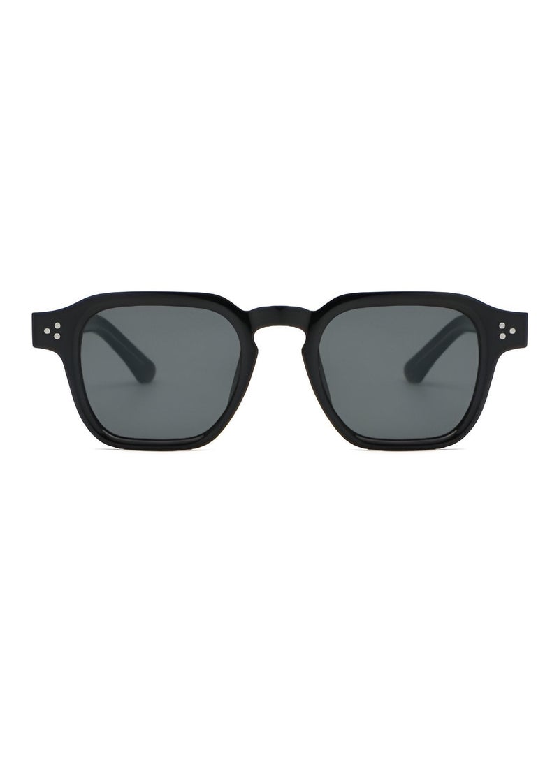 RITY Men & Women Polarized Sunglasses with UV Protection | Trendy Lightweight Fashion Eyewear for Driving, Travel, Beach & Outdoor Activities | Comfortable & Durable Design - Image 4